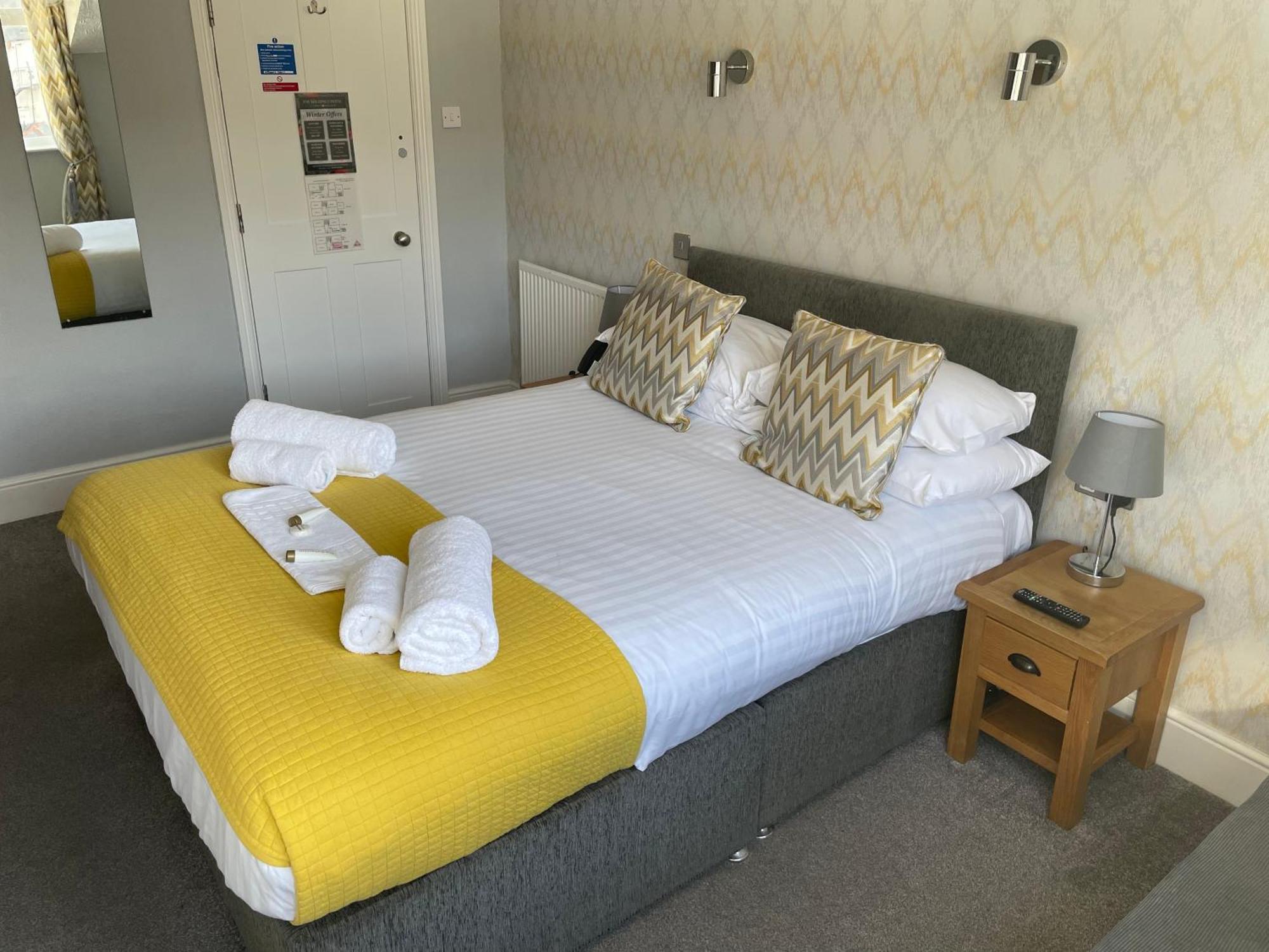 The Wildings Hotel & Tudno'S Restaurant Llandudno Luaran gambar