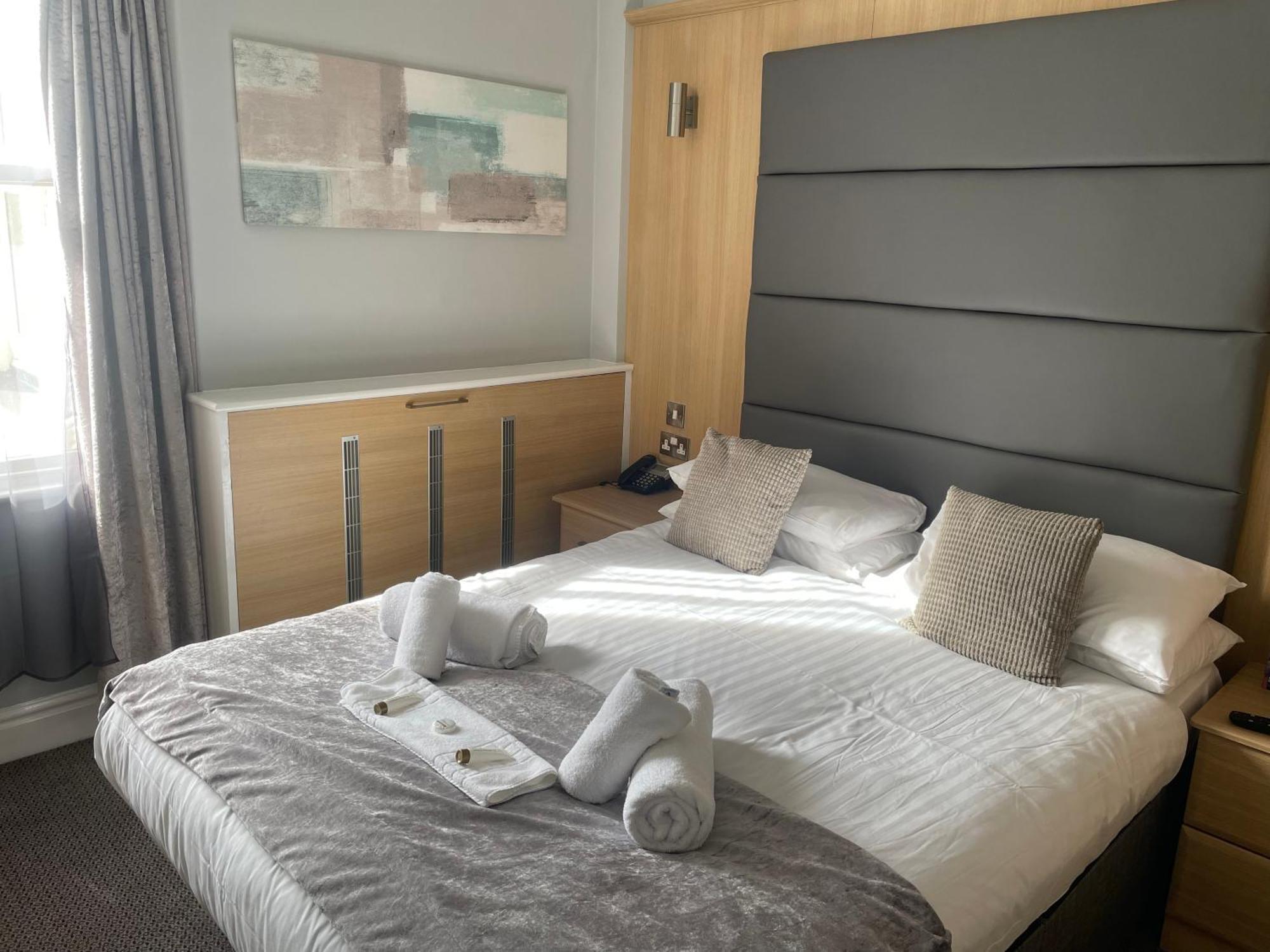 The Wildings Hotel & Tudno'S Restaurant Llandudno Luaran gambar